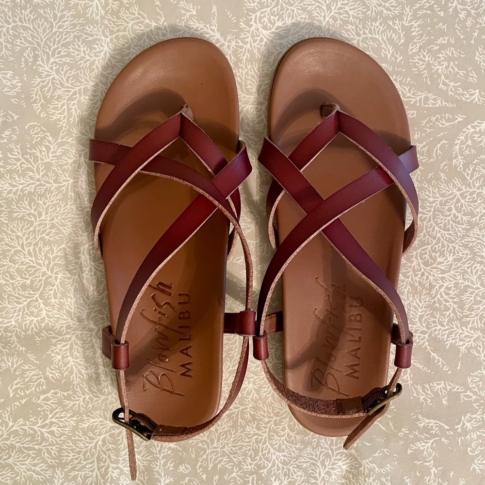 Blowfish Women's Maroon Strappy Sandals sz 8